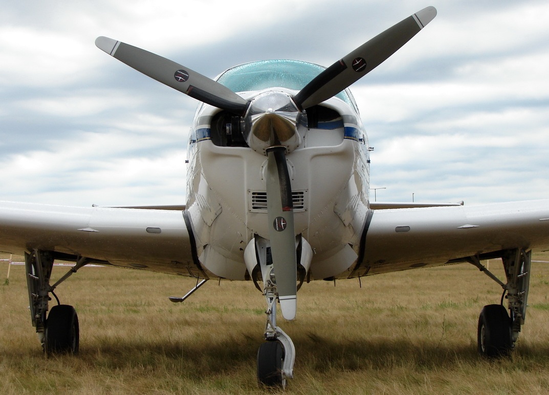 Beechcraft F33A Bonaza Private D-EELW Pecs-Pogany (PEV/LHPP) July_23_2011.