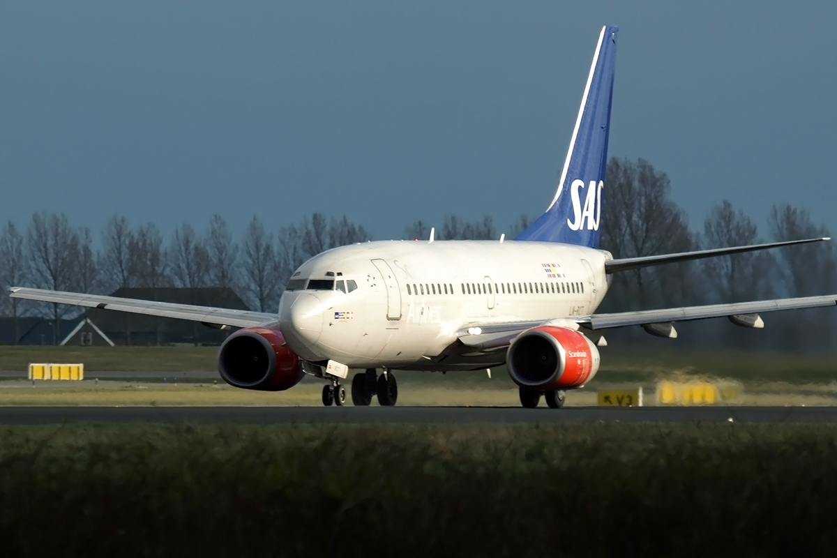 B737-683 Scandinavian Airlines - SAS LN-RCT Amsterdam_Schiphol March_24_2008