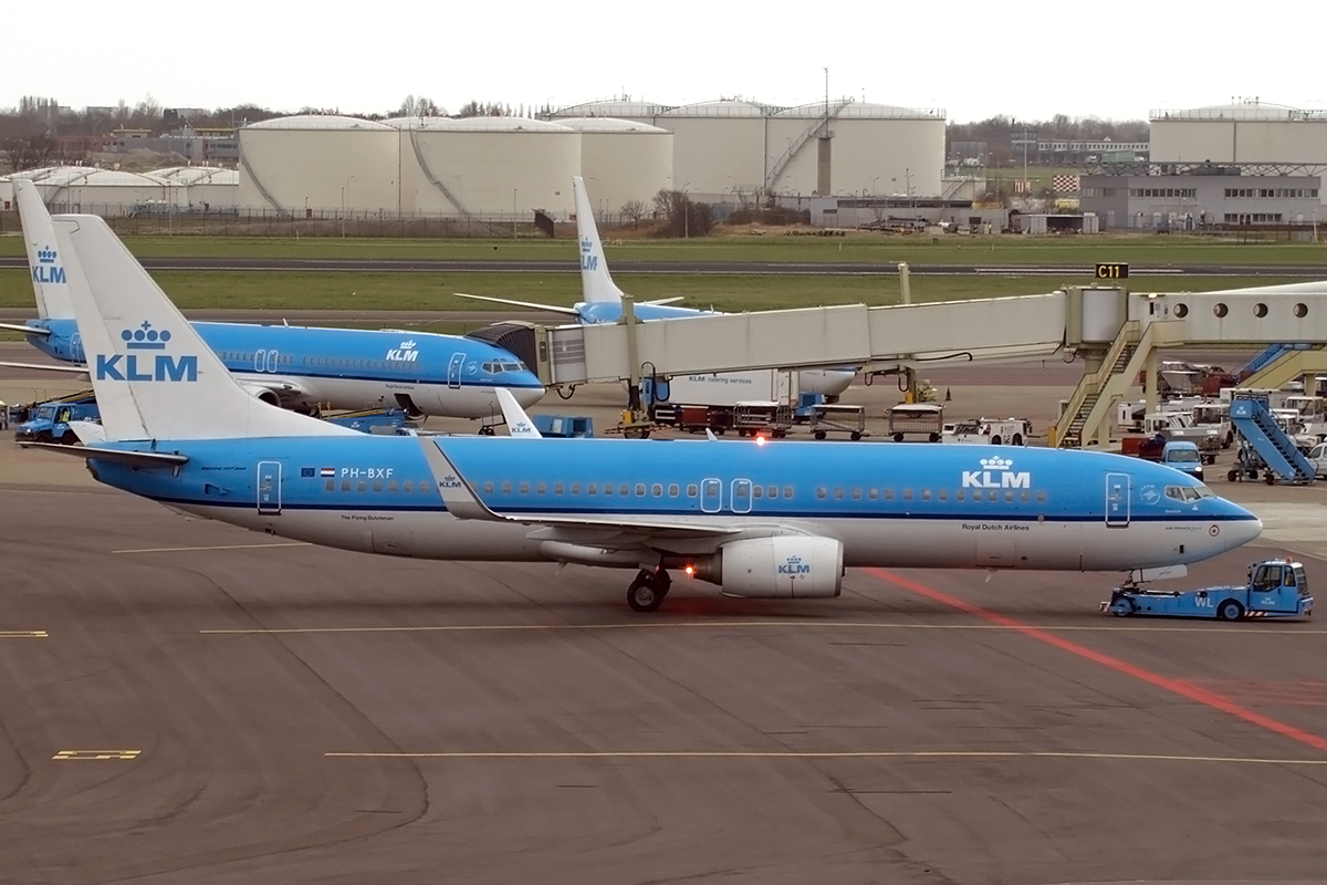 B737-8K2 KLM - Royal Dutch Airlines PH-BXF Amsterdam_Schiphol March_17_2008