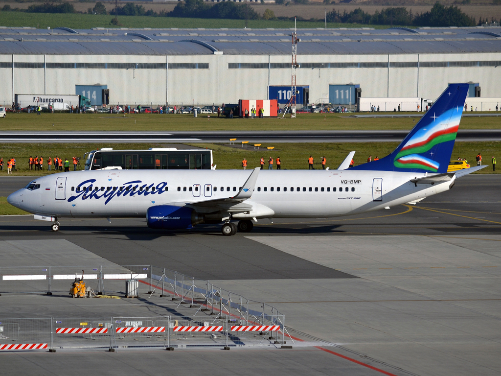 B737-86N Yakutia Airlines VQ-BMP Prague_Ruzyne (PRG/LKPR) October_2_2011