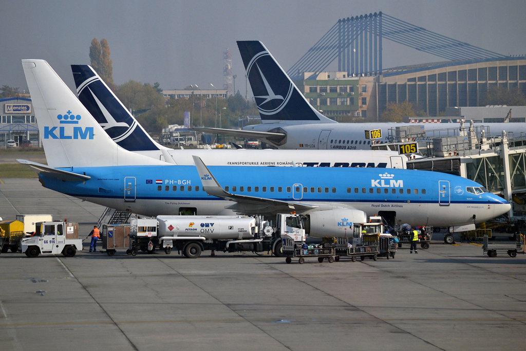 B737-7K2 KLM Royal Dutch Airlines PH-BGH Bucharest_Otopeni (OTP/LROP) November_06_2015