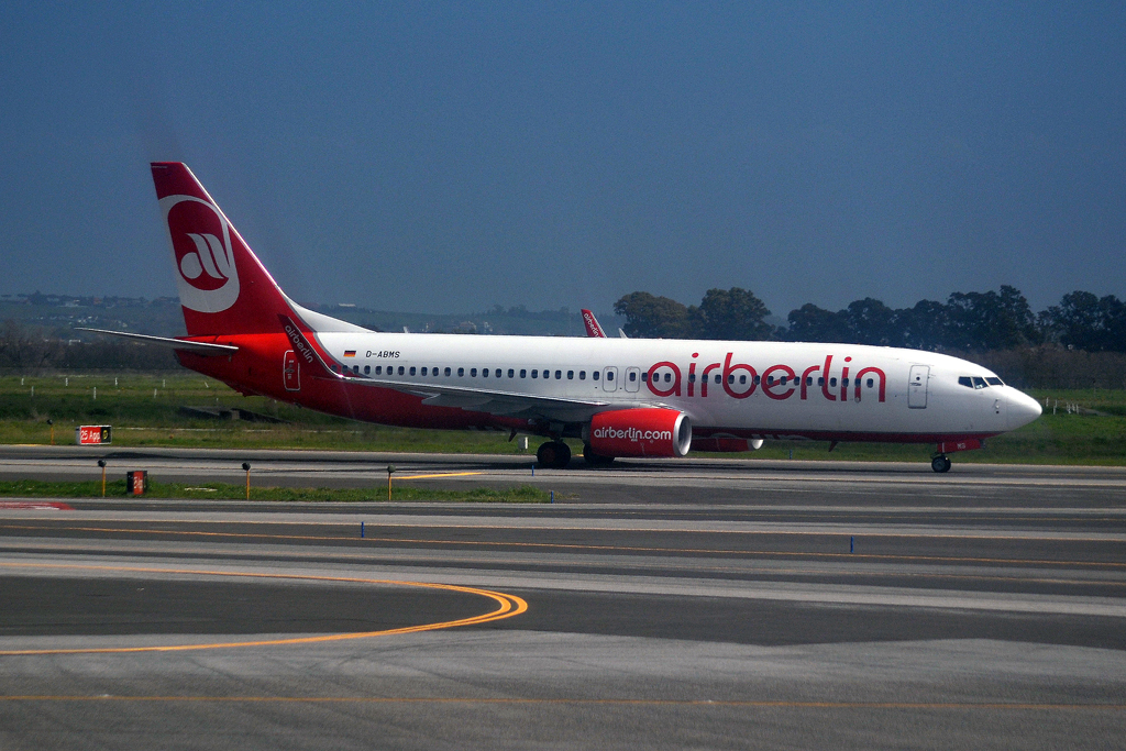 B737-86J Air Berlin D-ABMS Rome_Fiumicino (FCO/LIRF) March_31_2015