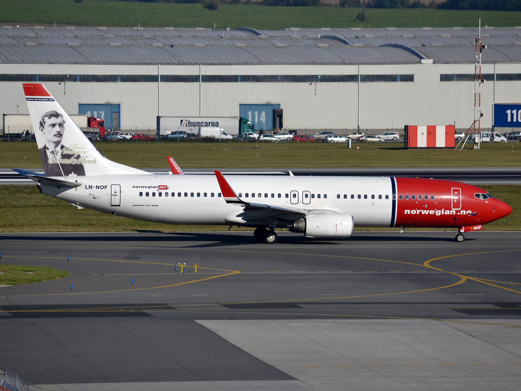 B737-86N Norwegian Air Shuttle LN-NOF Prague_Ruzyne (PRG/LKPR) October_2_2011