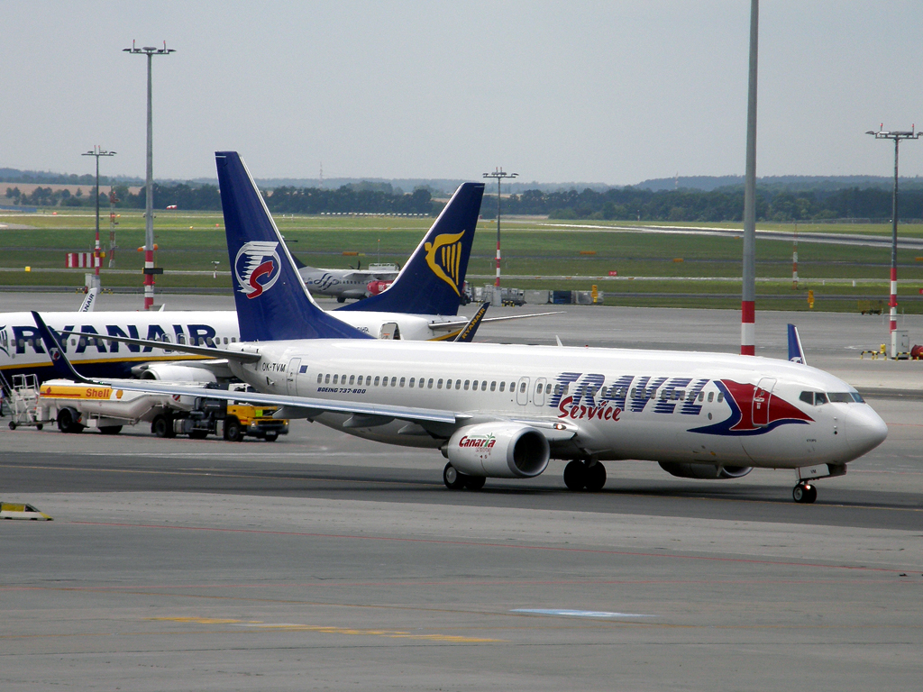 B737-8FN Travel Service OK-TVM Prague_Ruzyne July_28_2010