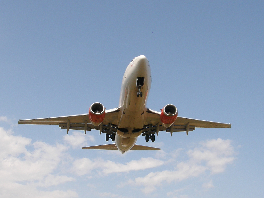 B737-783 SAS Norge LN-RNO Split_Resnik August_08_2009