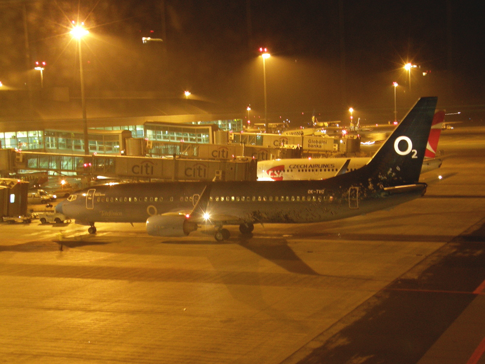 B737-86Q Travel Service OK-TVC Prague_Ruzyne November_01_2009