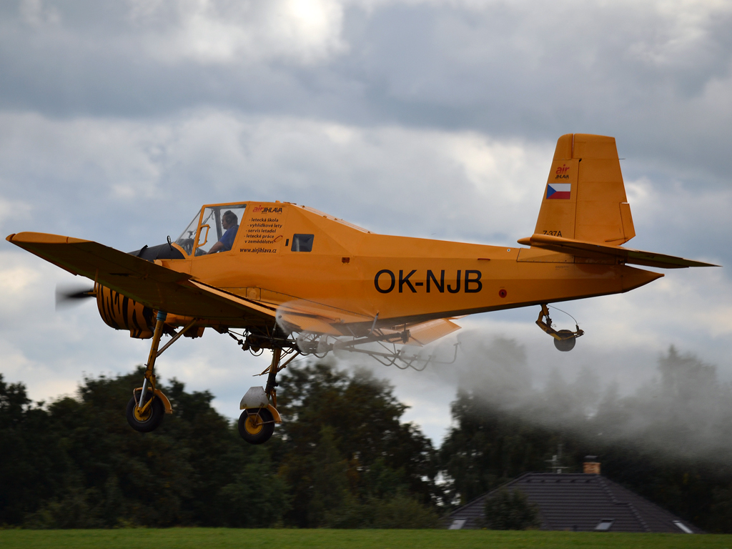 Zlin Z-37A Cmelak Air Jihlava OK-NJB Jihlava_Hencov (LKJI) September_10_2011