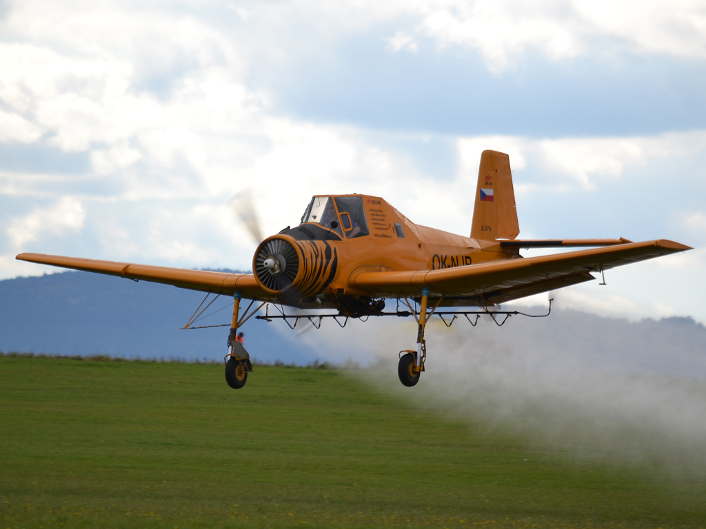 Zlin Z-37A Cmelak Air Jihlava OK-NJB Jihlava_Hencov (LKJI) September_10_2011