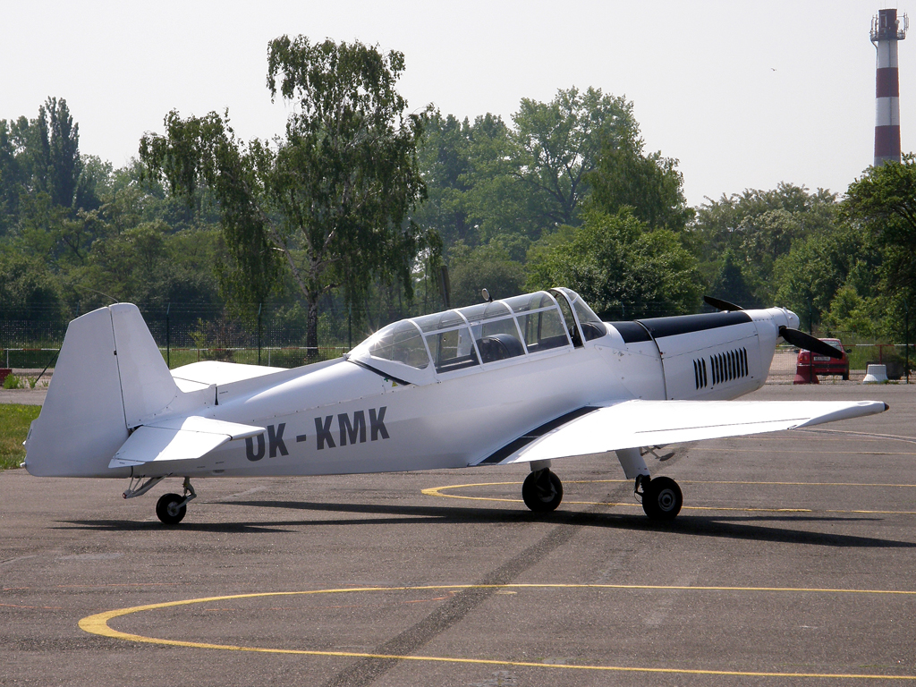 Zlin Z-226MS Trener DSA - Delta System Air OK-KMK Hradec_Kralove (LKHK) May_21_2011