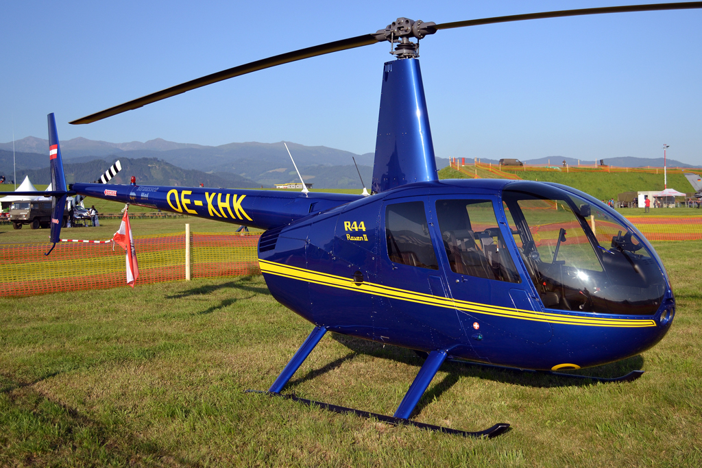 Robinson R-44 Raven II Untitled OE-XHK Zeltweg (LOXZ) July_01_2011