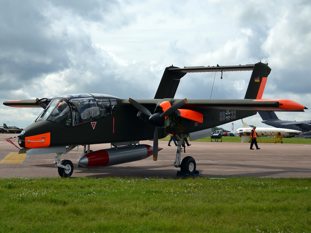 Rockwell OV-10B Bronco Private G-BZGK Fairford (FFD/EGVA) July_07_2012