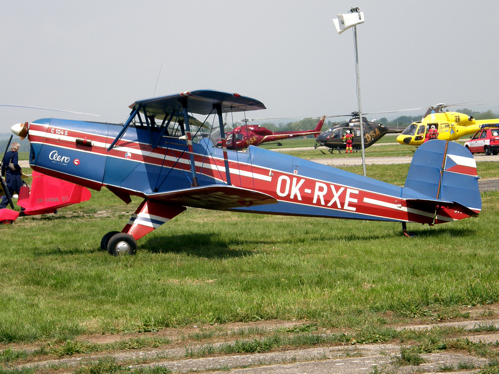 Aero C-104S Untitled OK-RXE Hradec_Kralove (LKHK) May_21_2011