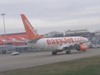 B737-73V EasyJet Airline G-EZJV London_Luton February_27_2009